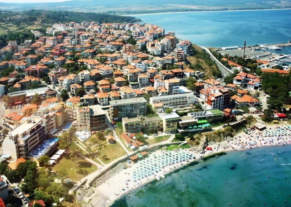 Gardenia Suites Sozopol Exteriör bild