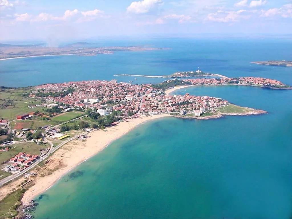 Gardenia Suites Sozopol Exteriör bild