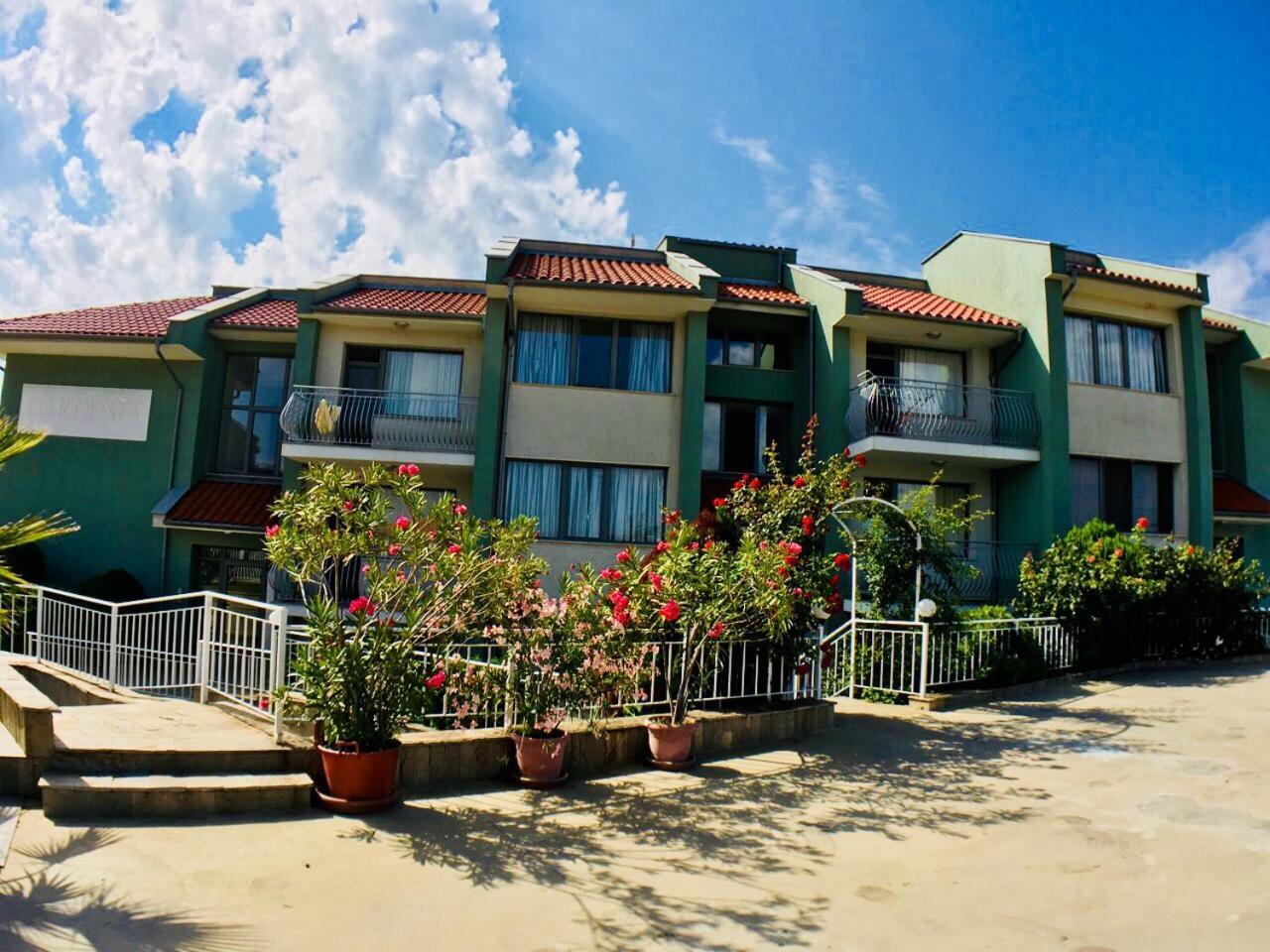 Gardenia Suites Sozopol Exteriör bild